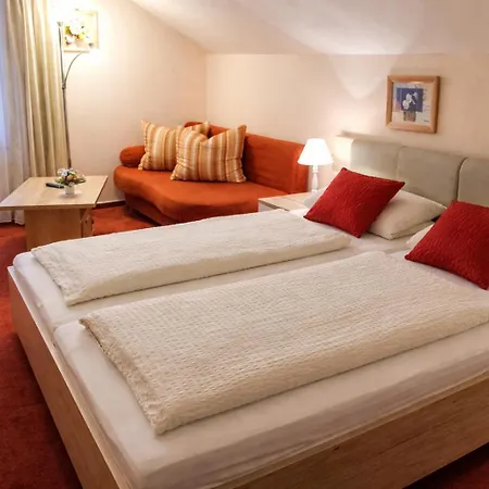 Harzfokus - #hotel#pension#fruehstueck 3* ורניגרוד